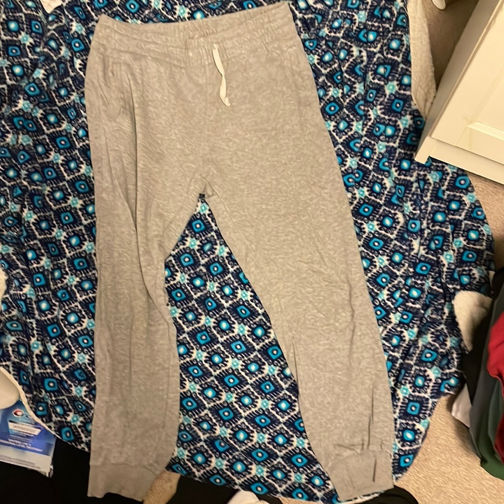 grey cuffed sweats
